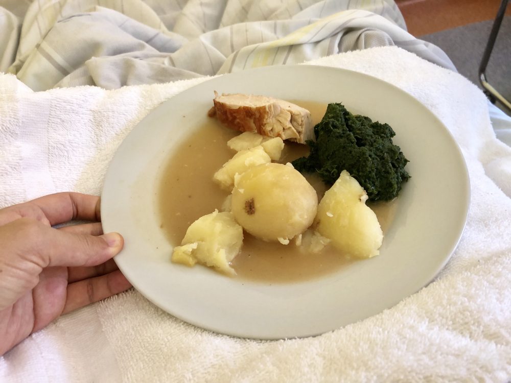 昼食