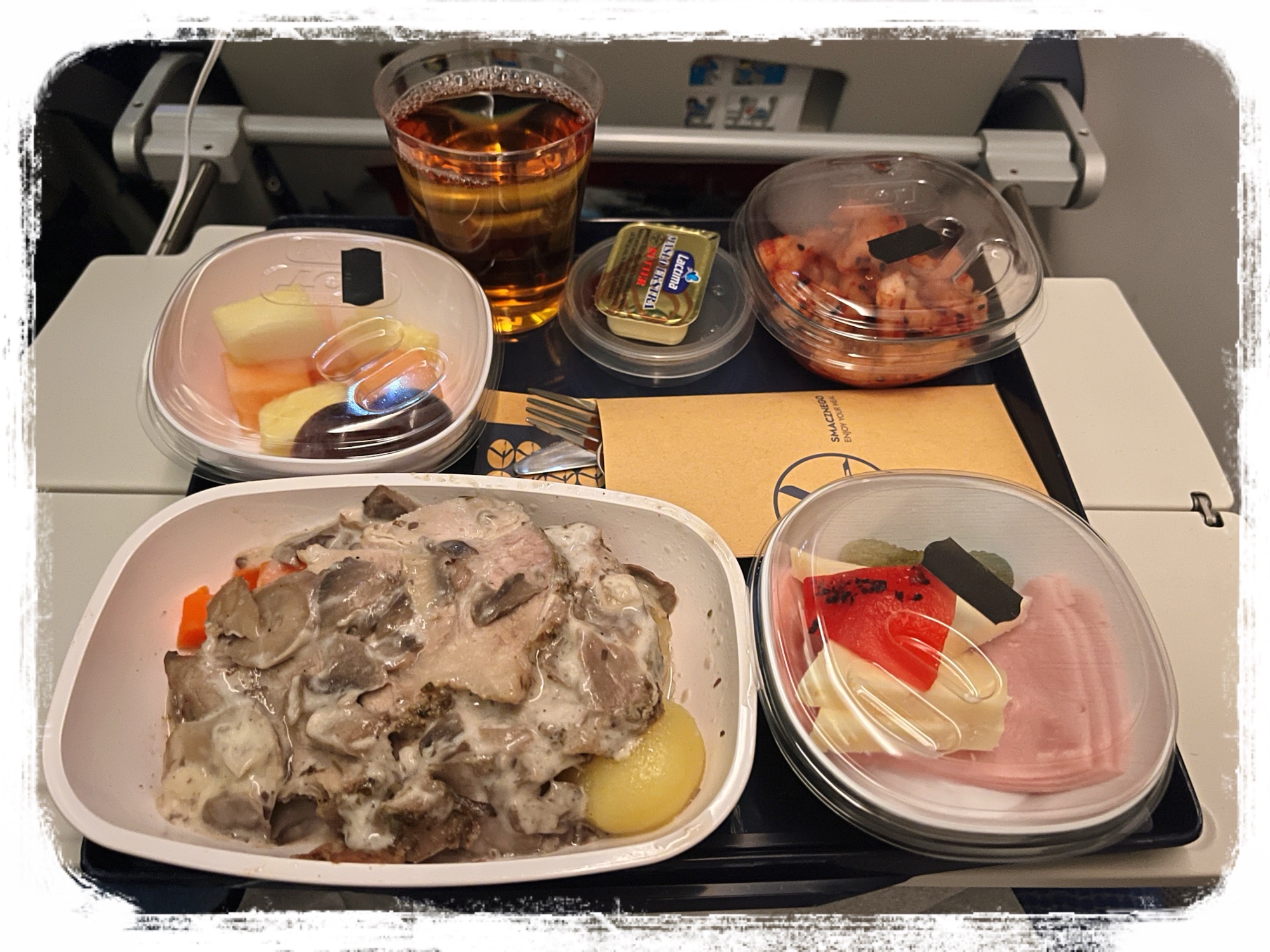 ポーランド航空機内食