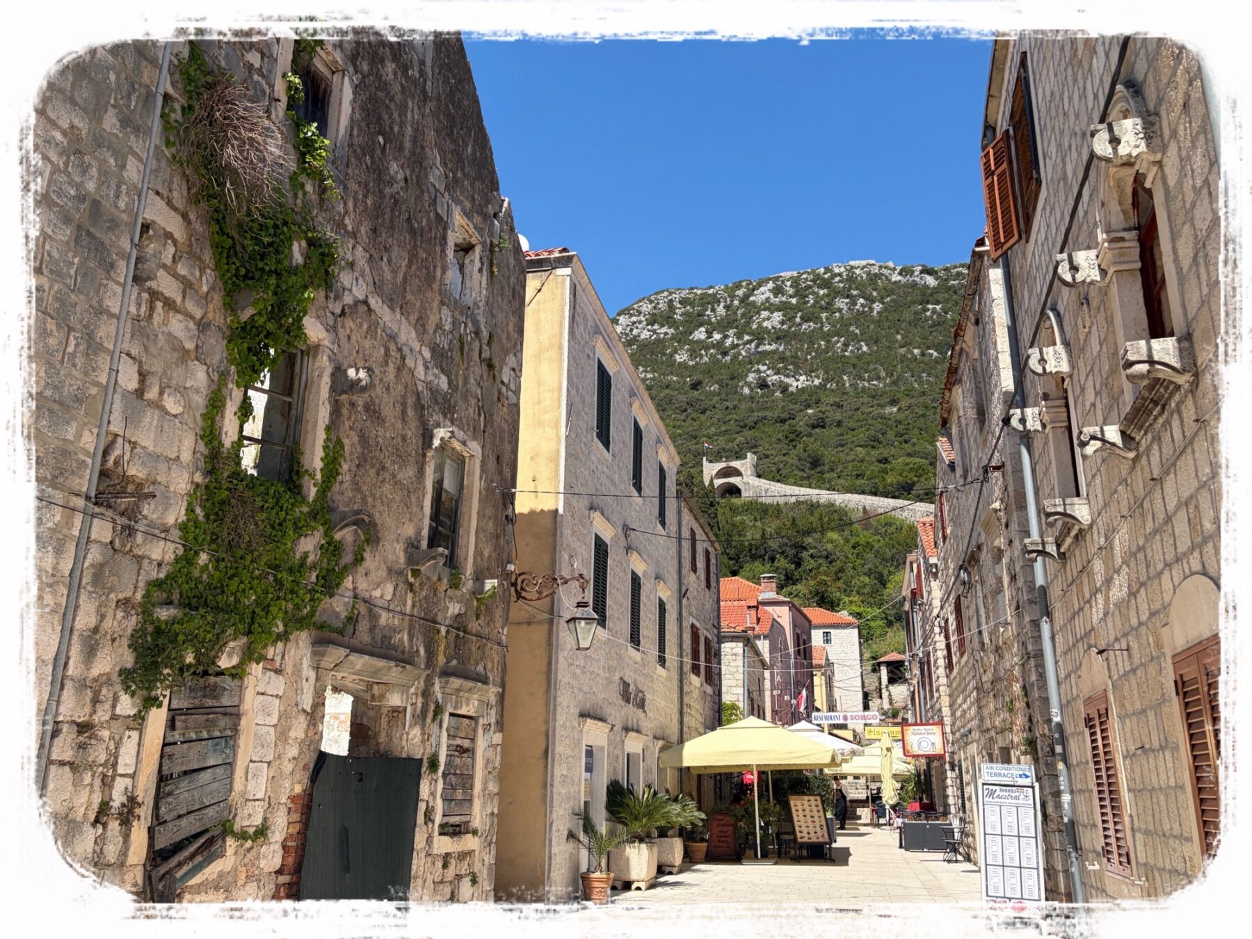 クロアチア・ストン